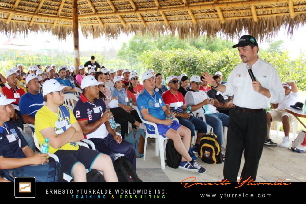 Team Building Colomnbia Talleres de Cuerdas Bajas | Team Building Empresarial para el desarrollo de equipos de trabajo en Quito